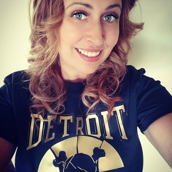 Meet your Posher, Andrea - Picture 1 of 1